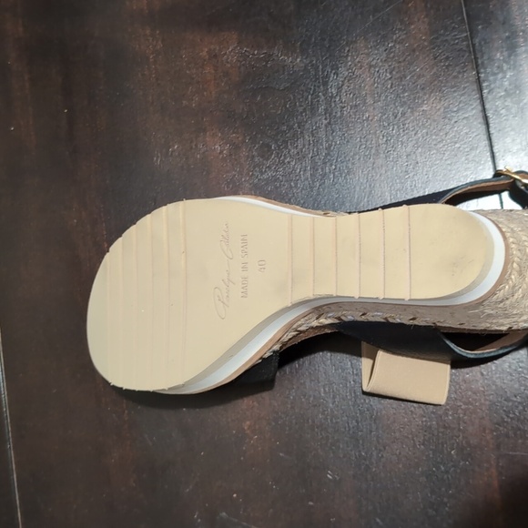 New In Box Sofia Genuine Leather 3.5" Wedge Shoes by European Heels Size 9 / 40 - Picture 4 of 12